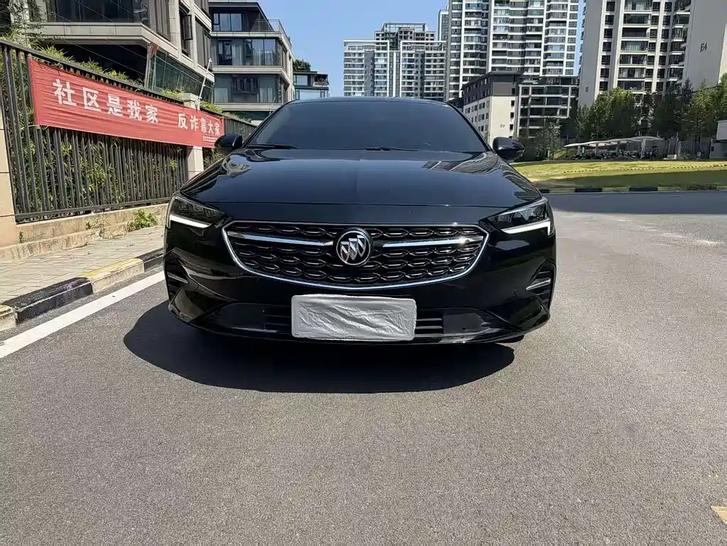 Buick Regal 2021