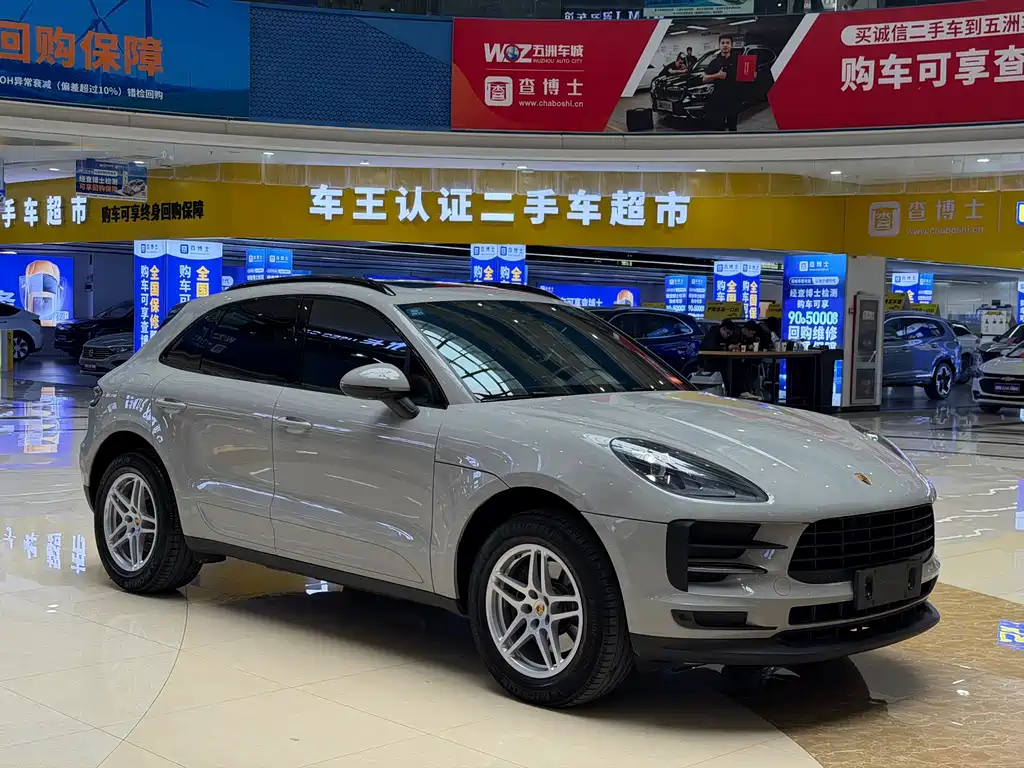 Porsche Macan 2021