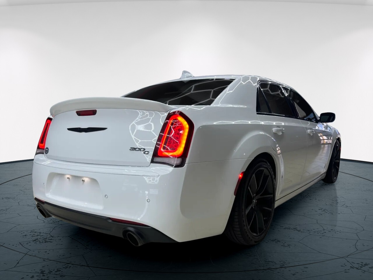 Chrysler 300 2023