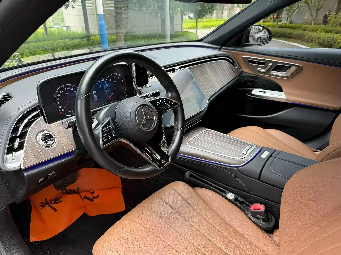 Mercedes-Benz E-Класс 2024
