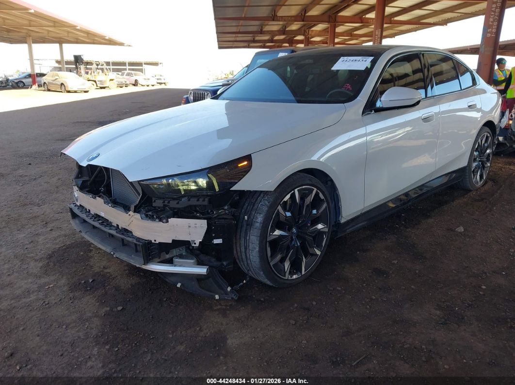 BMW i5 2025
