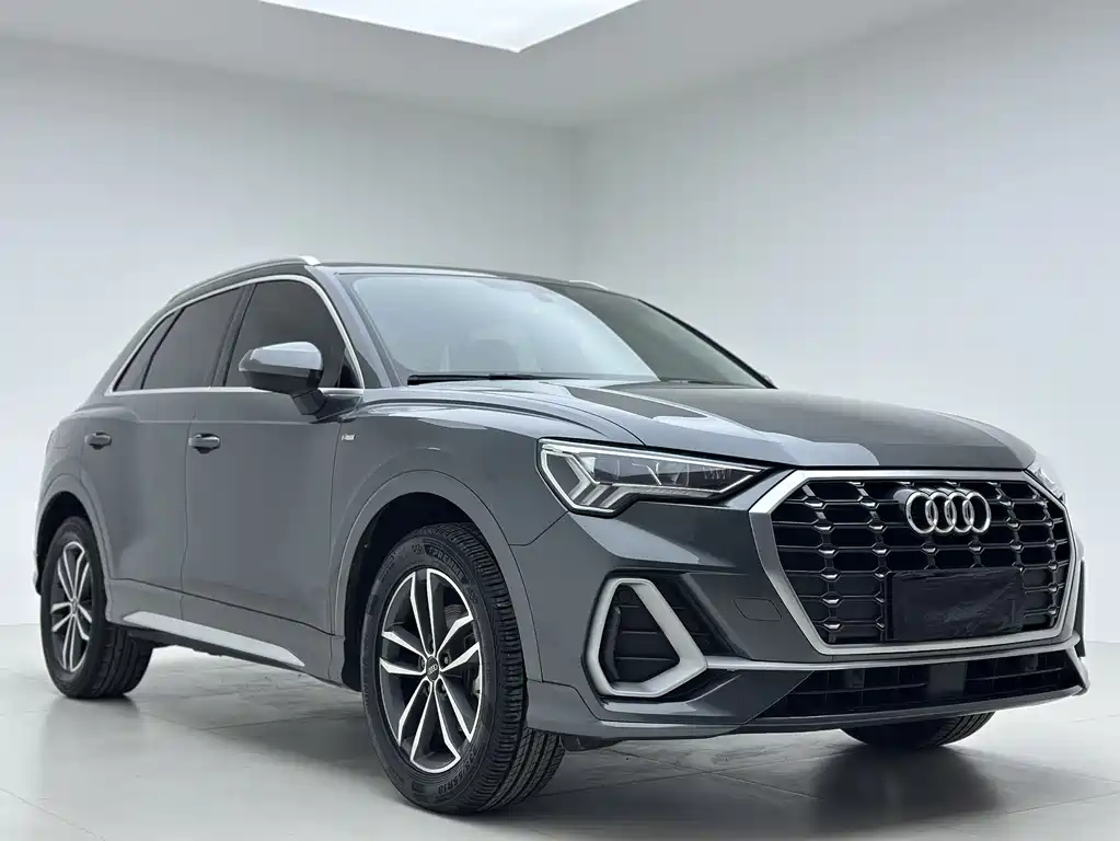 Audi Q3 2021