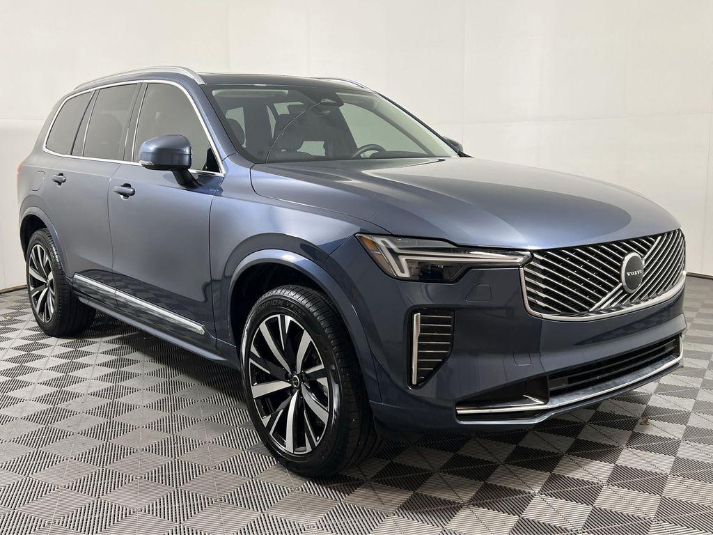 Volvo XC90 2025