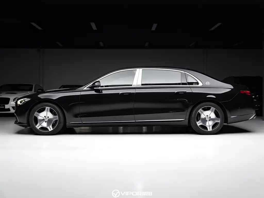 Mercedes-Benz Maybach S-Класс 2022