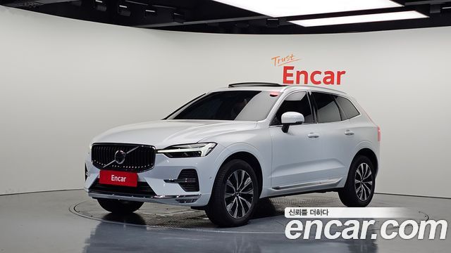 Volvo XC60 2025