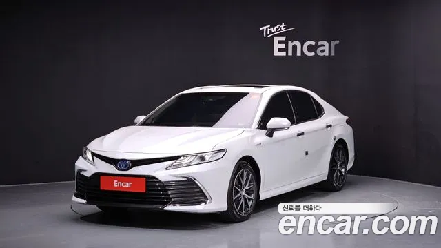 Toyota Camry 2023