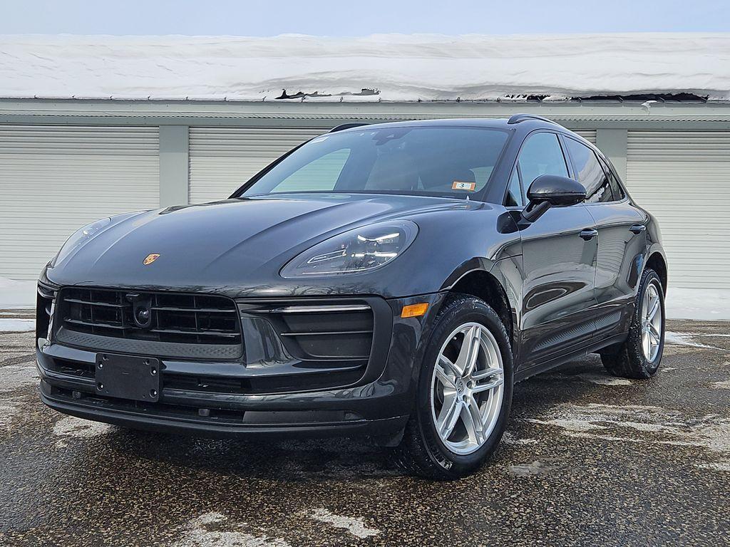 Porsche Macan 2025