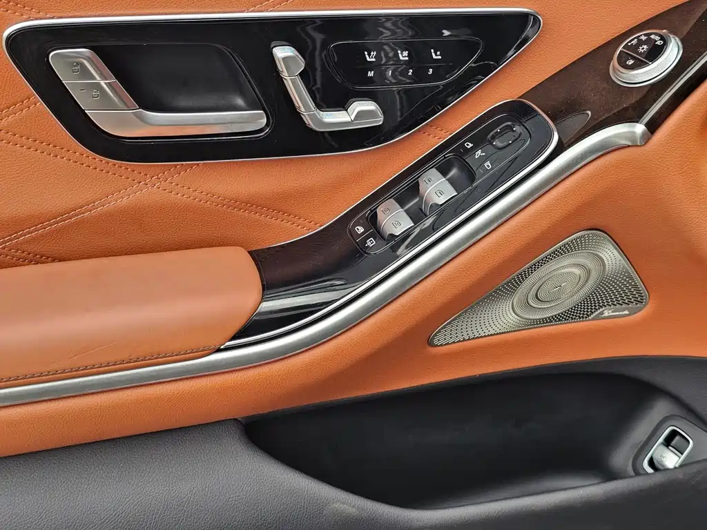 Mercedes-Benz Maybach S-Класс 2021