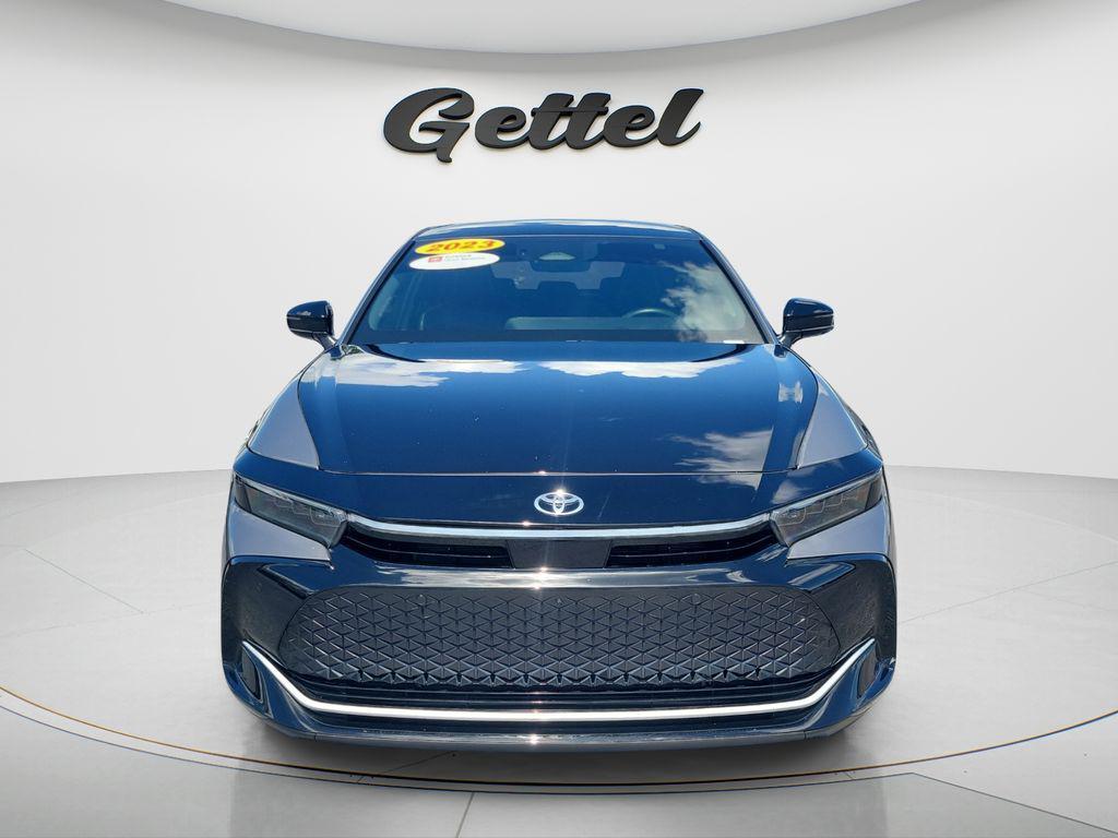 Toyota Crown 2023