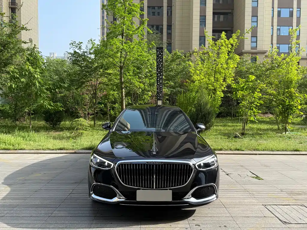 Mercedes-Benz Maybach S-Класс 2021