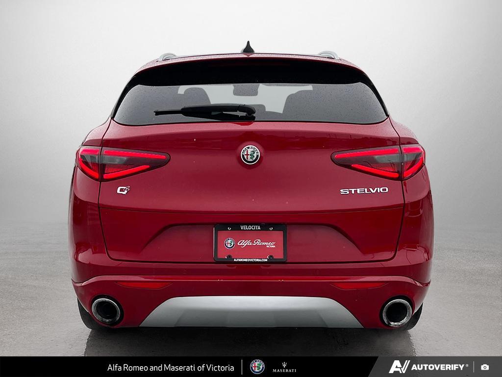Alfa Romeo Stelvio 2021