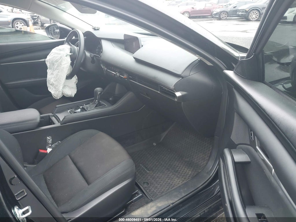 Mazda 3 2025
