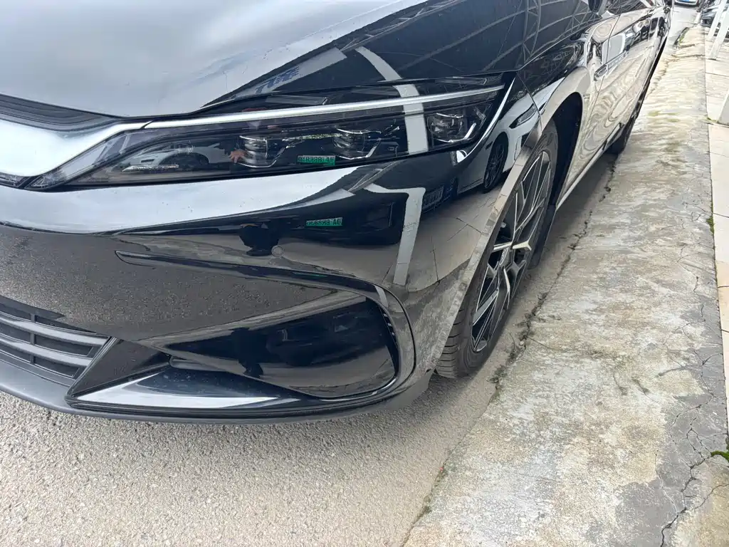 BYD Han 2025