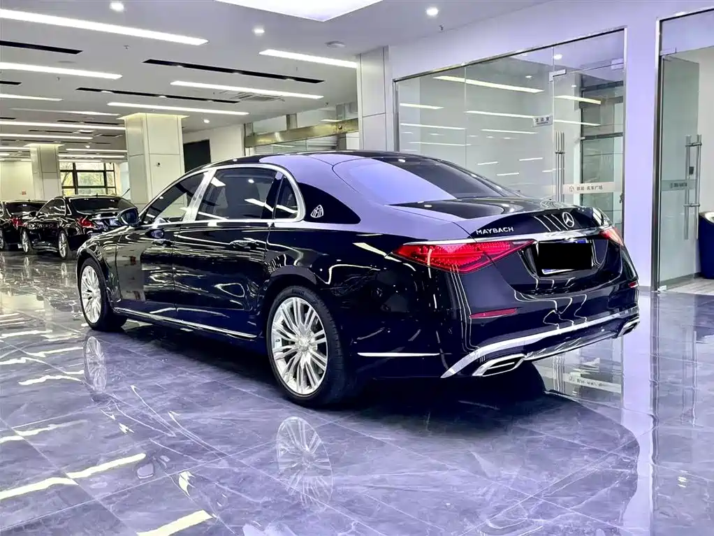 Mercedes-Benz Maybach S-Класс 2022
