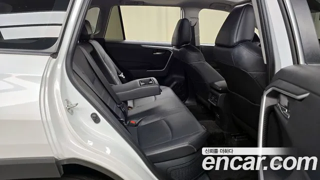 Toyota RAV4 2023