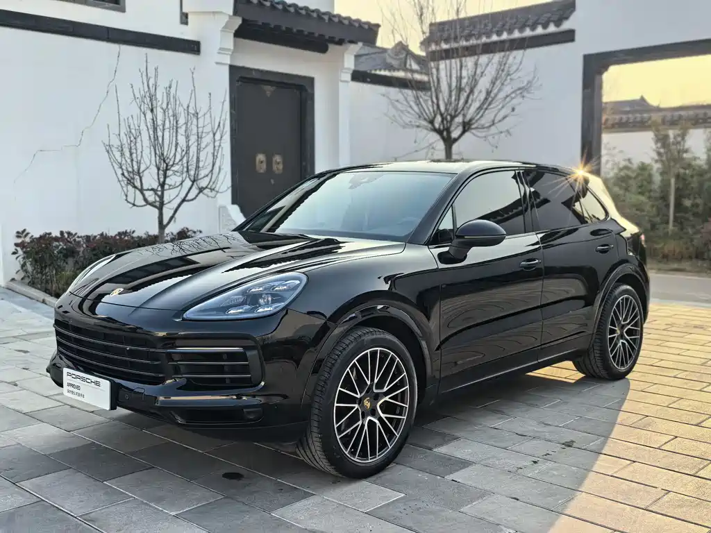 Porsche Cayenne 2023