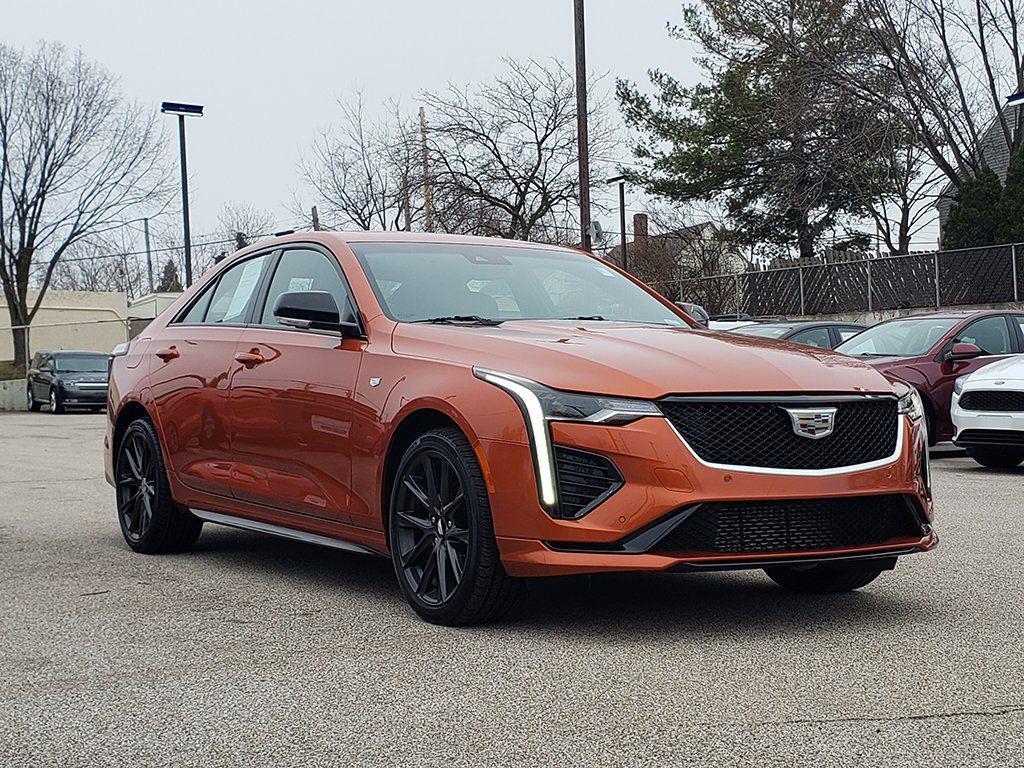 Cadillac CT4 2023