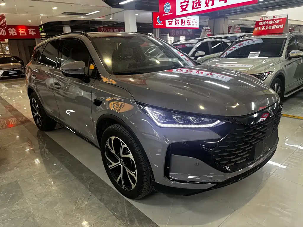 BYD Tang 2025