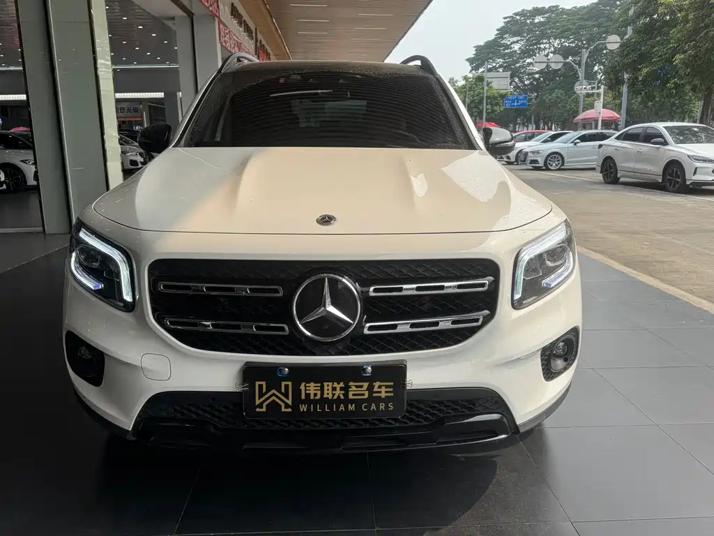 Mercedes-Benz GLB 2022