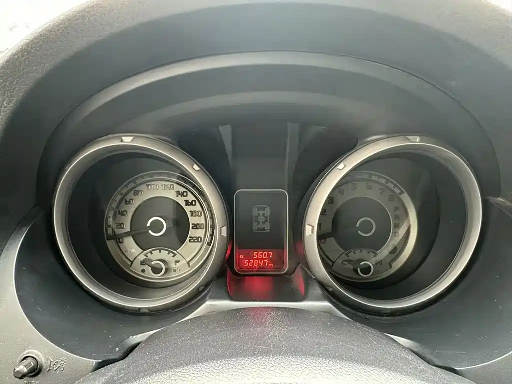 Mitsubishi Pajero 2020