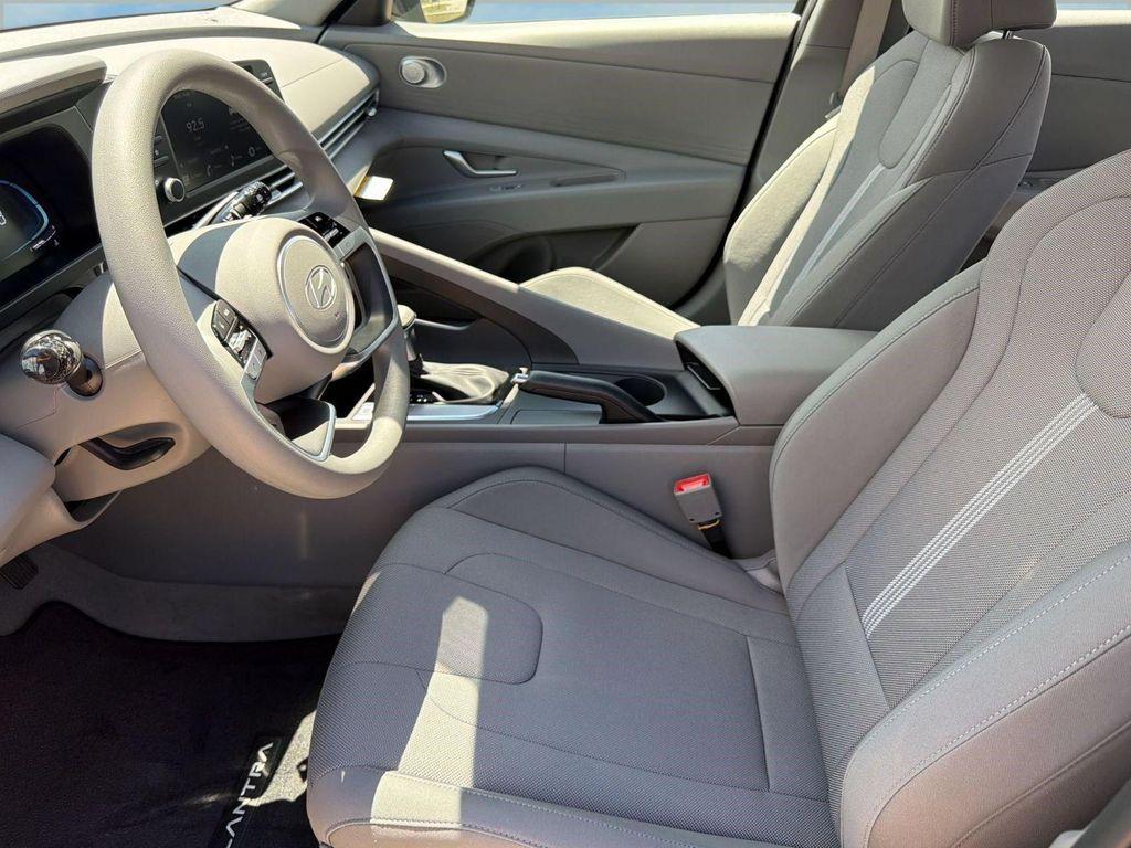 Hyundai Elantra 2026