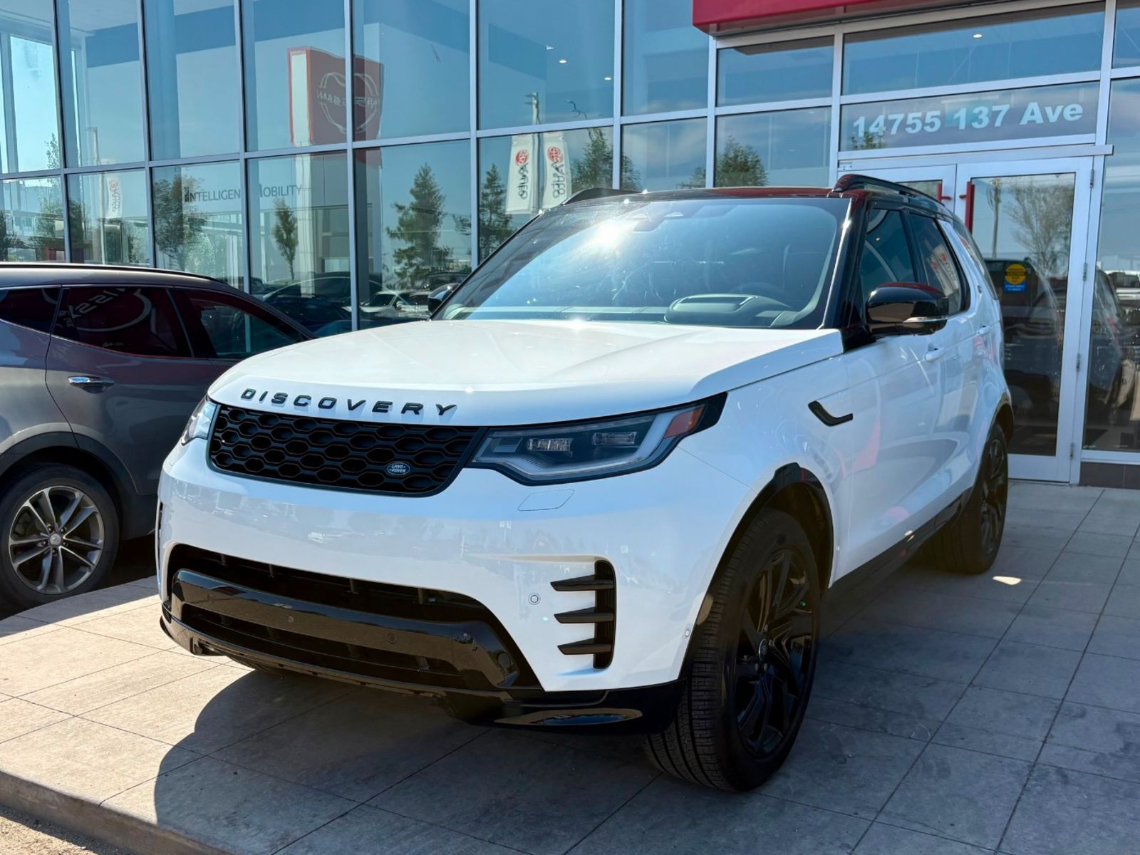Land Rover Discovery 2024