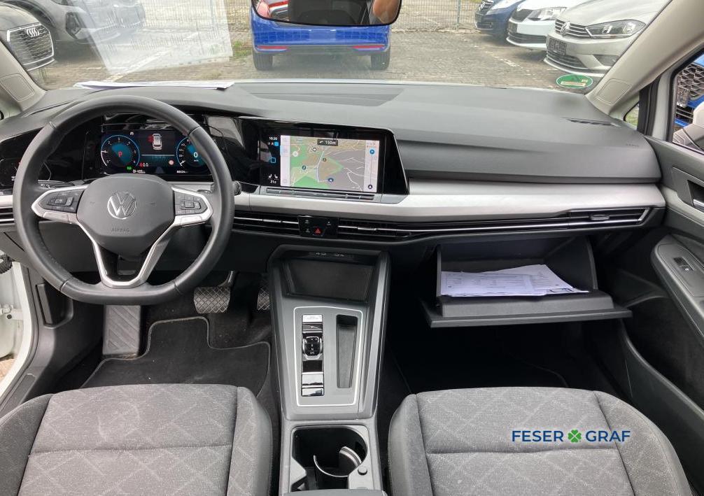 Volkswagen Golf 2024