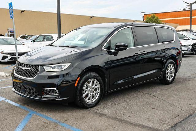 Chrysler Pacifica 2024