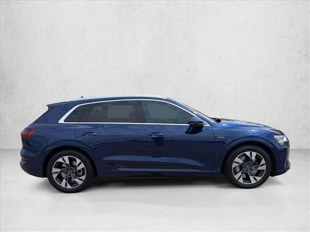 Audi e-tron 2022