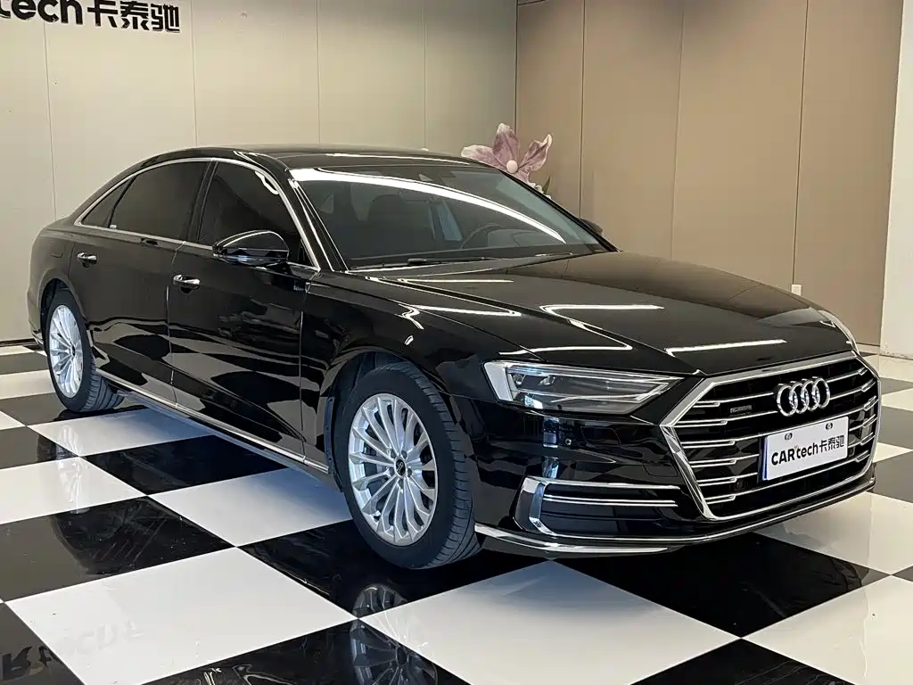 Audi A8 2022