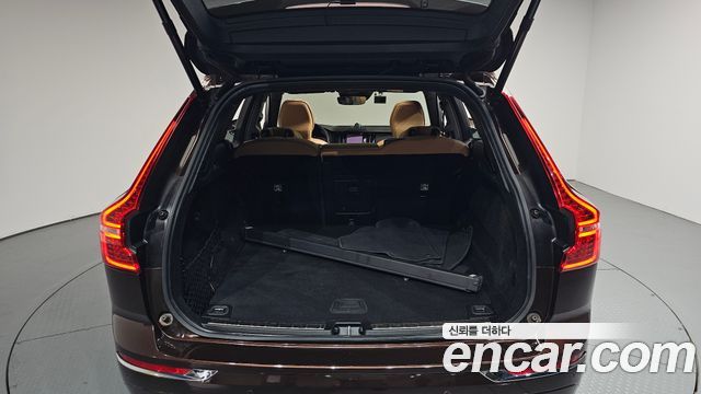 Volvo XC60 2021
