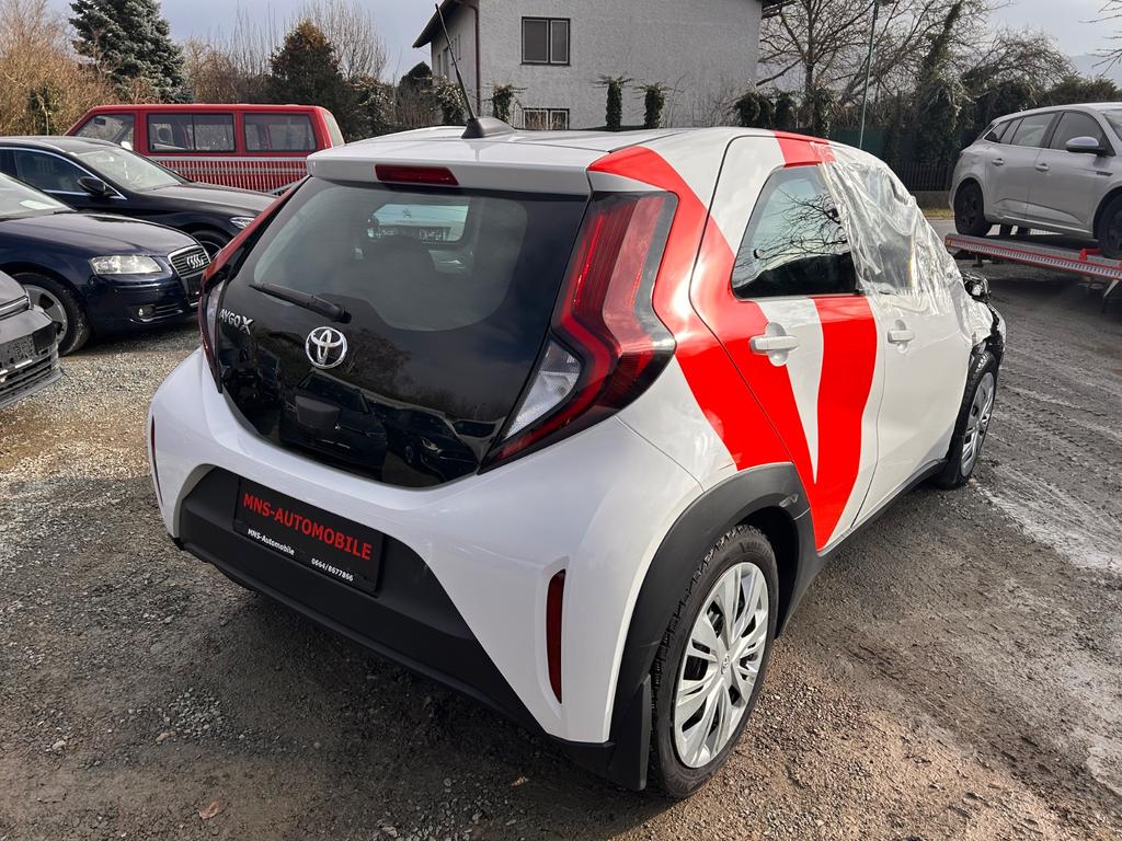 Toyota AYGO (X) 2025