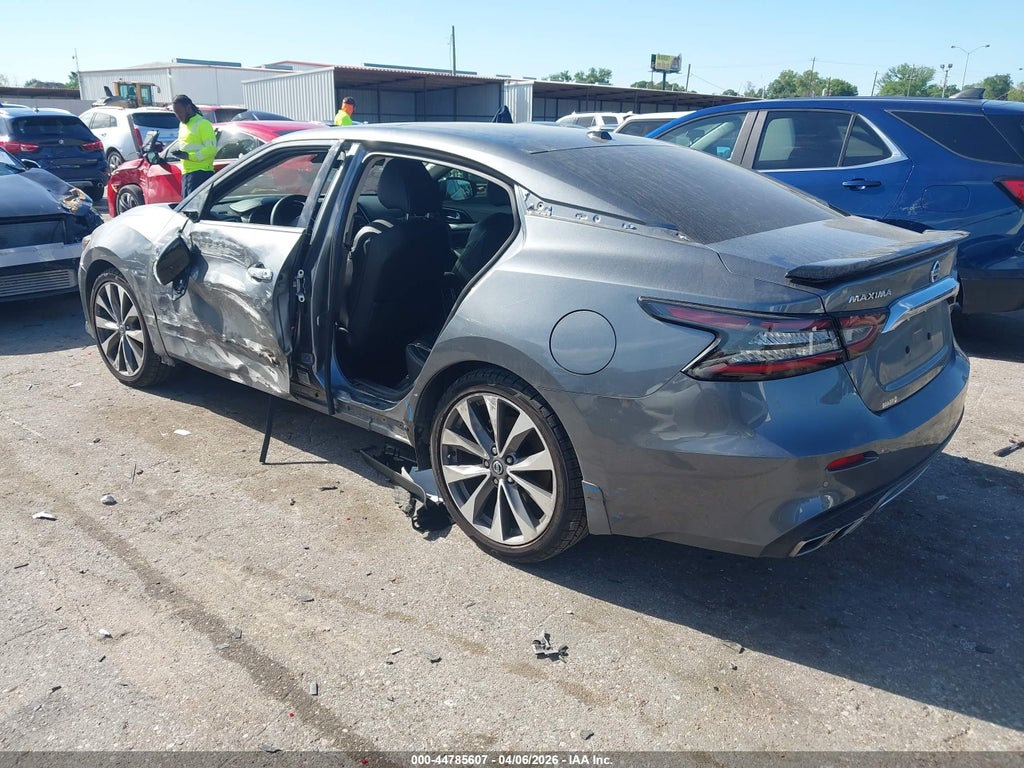 Nissan Maxima 2022
