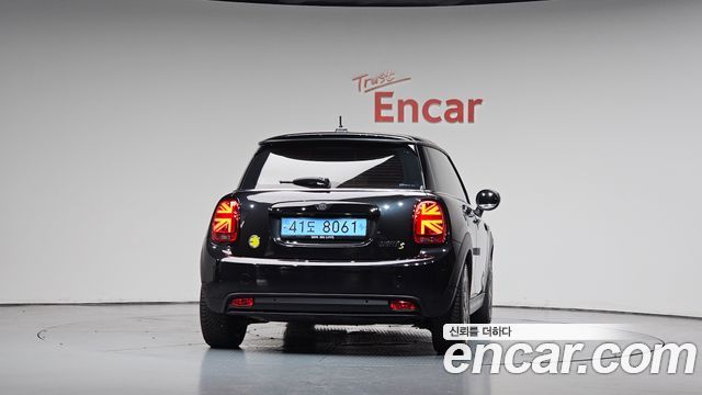 Mini COOPER 2023