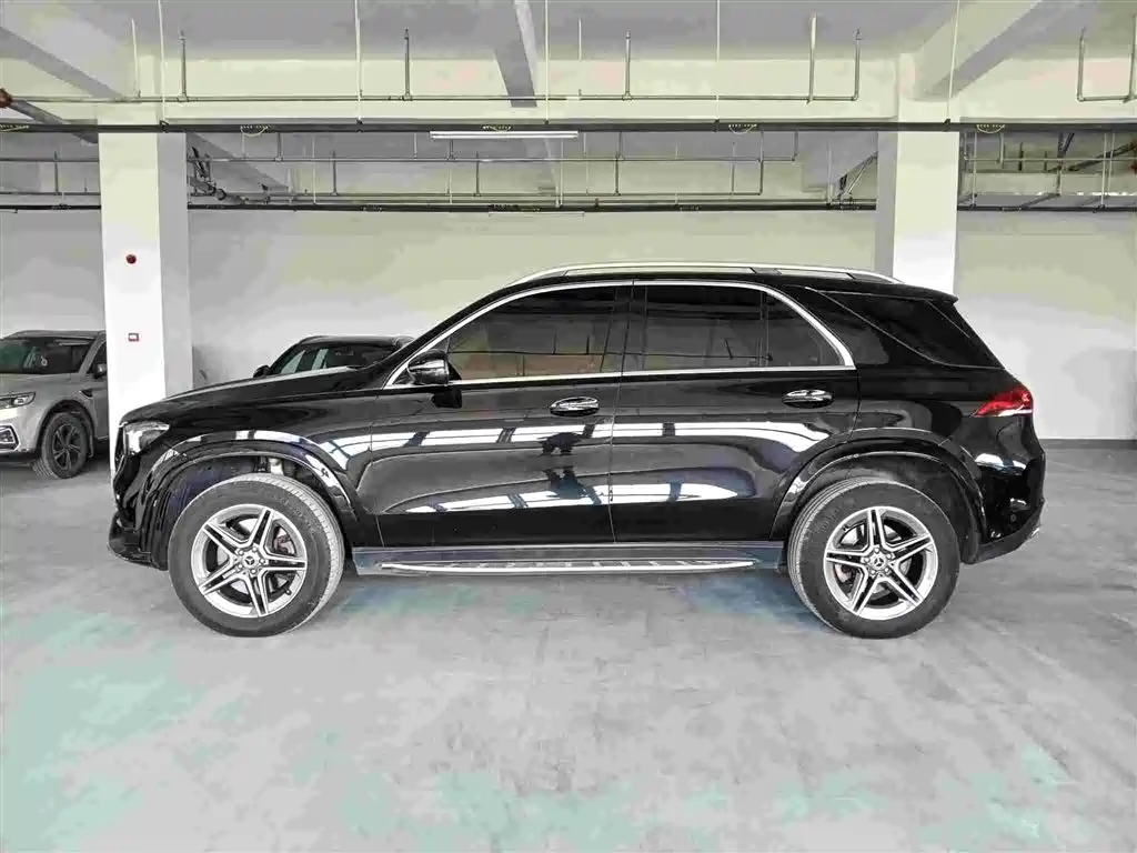 Mercedes-Benz GLE 2021
