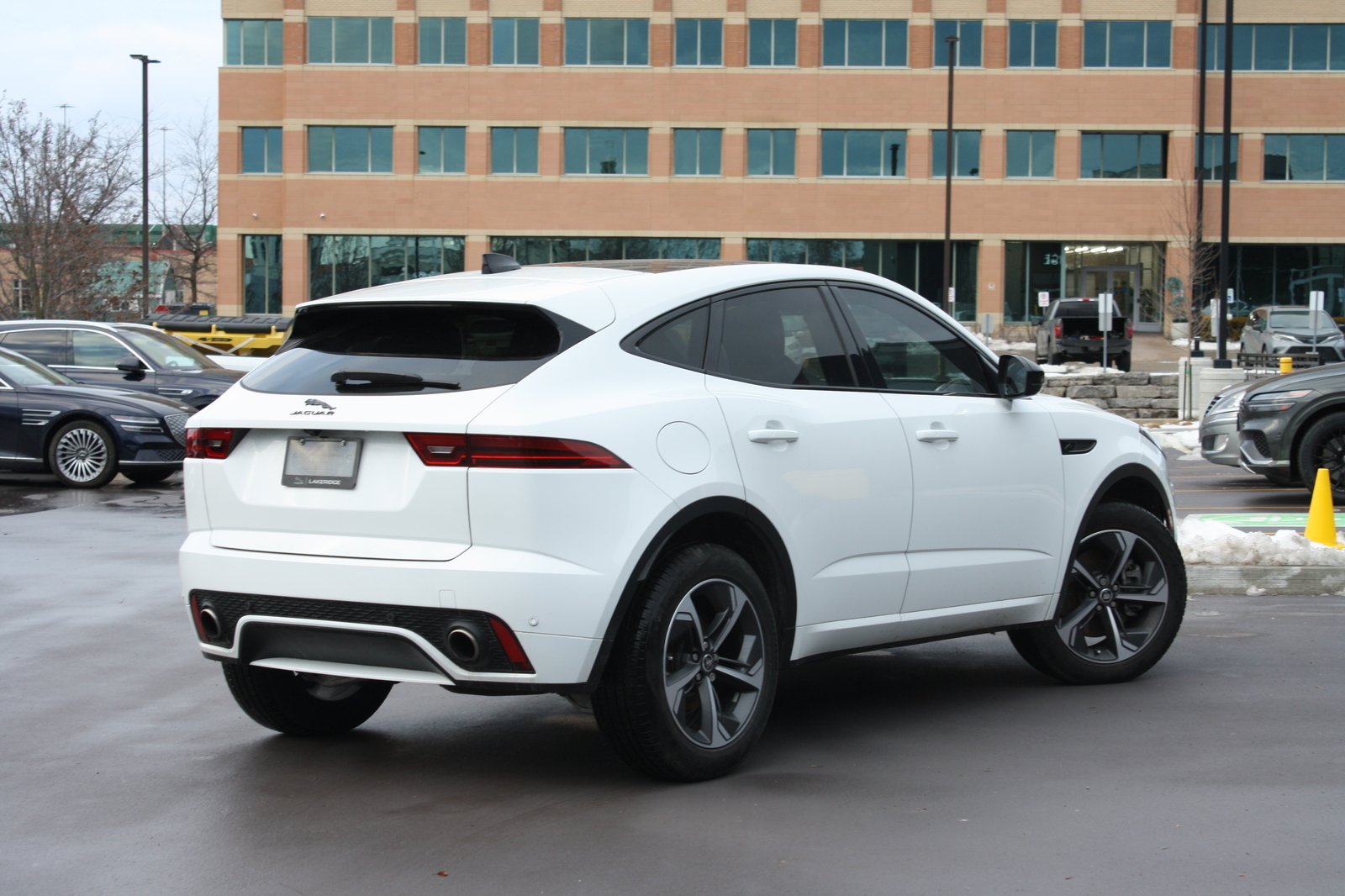 Jaguar E-Pace 2024