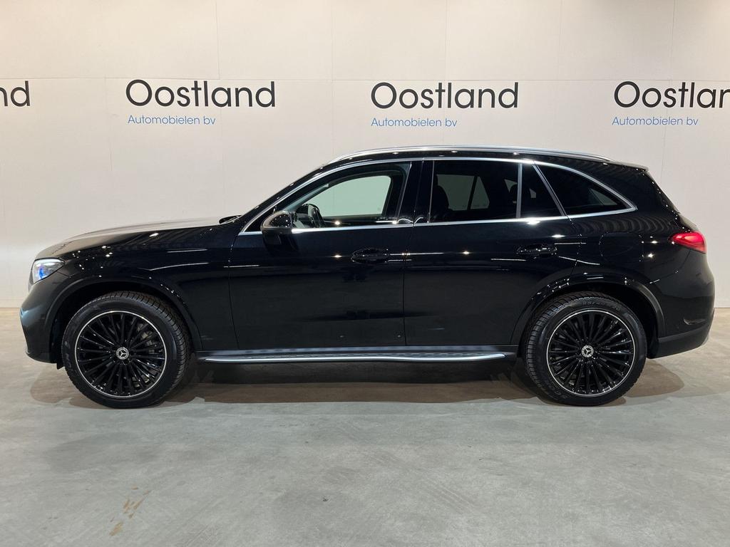 Mercedes-Benz GLC 300 2023