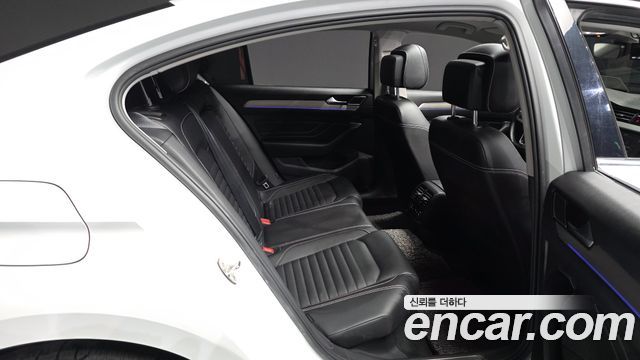 Volkswagen Passat 2021