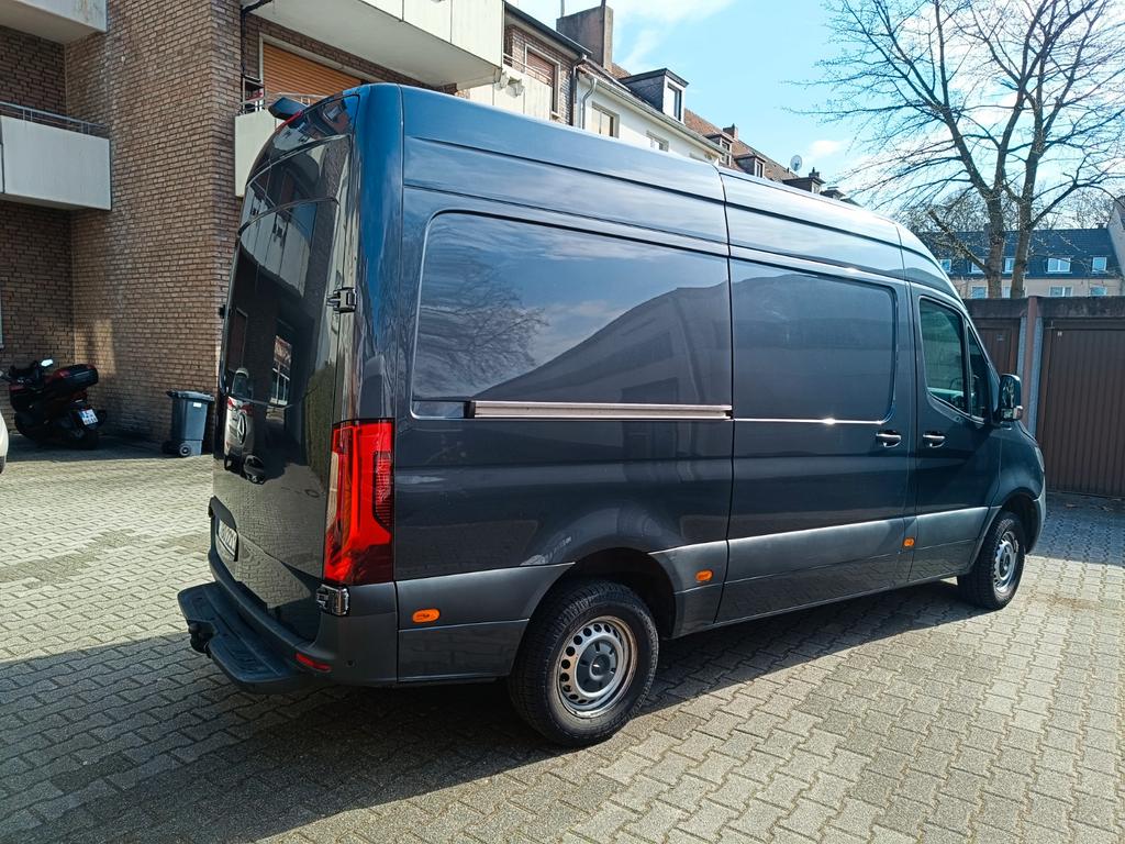 Mercedes-Benz SPRINTER 2021