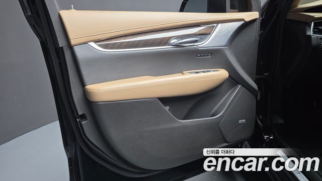 Cadillac XT6 2023