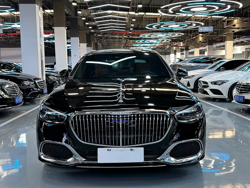 Mercedes-Benz Maybach S-Класс 2023
