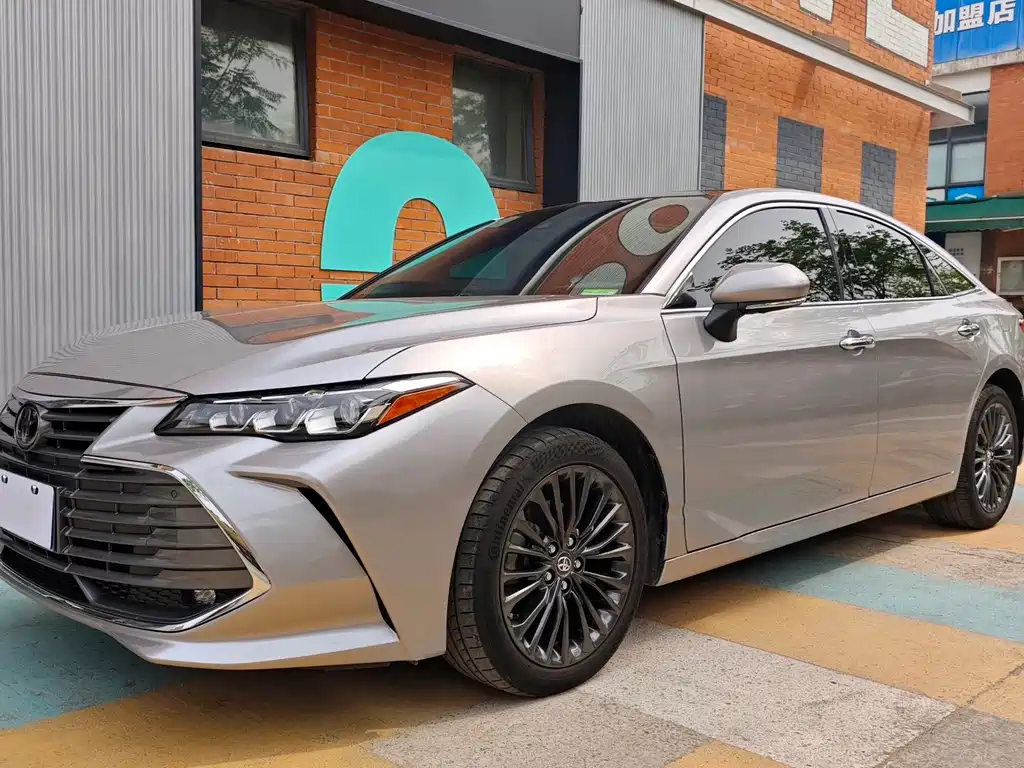 Toyota Avalon 2022