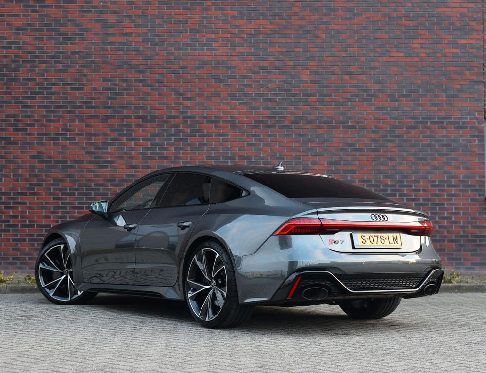 Audi RS7 2022