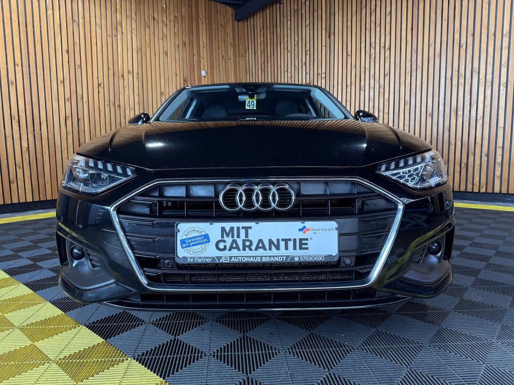 Audi A4 2023