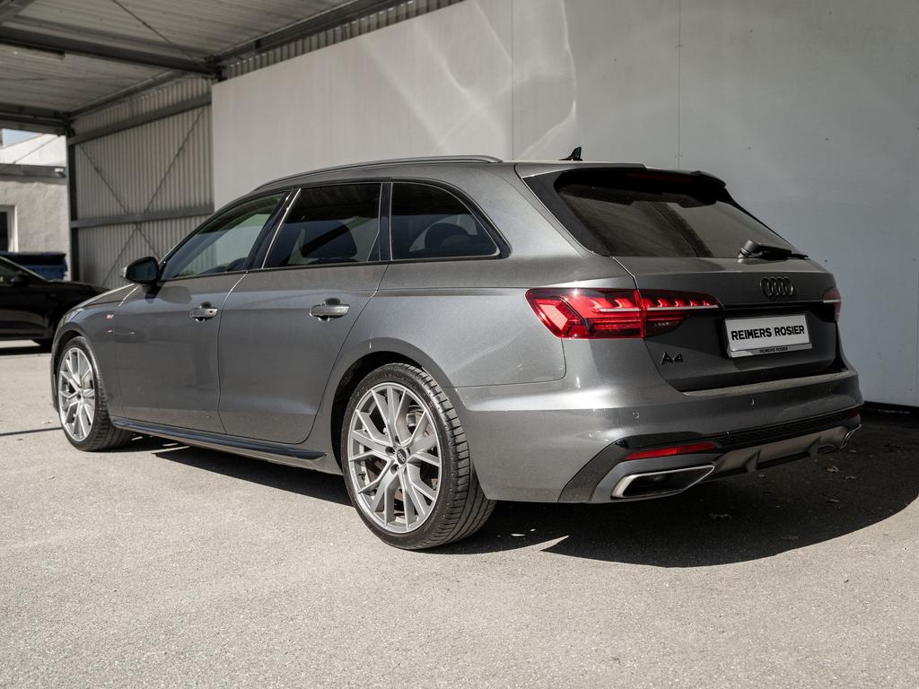 Audi A4 2022