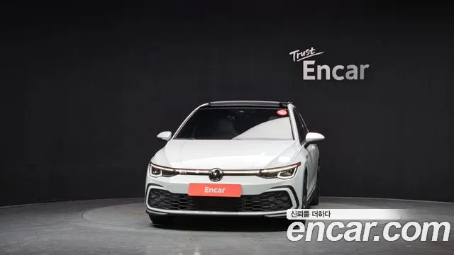 Volkswagen Golf 2024