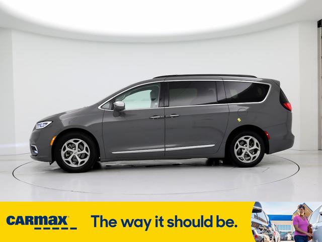 Chrysler Pacifica 2022