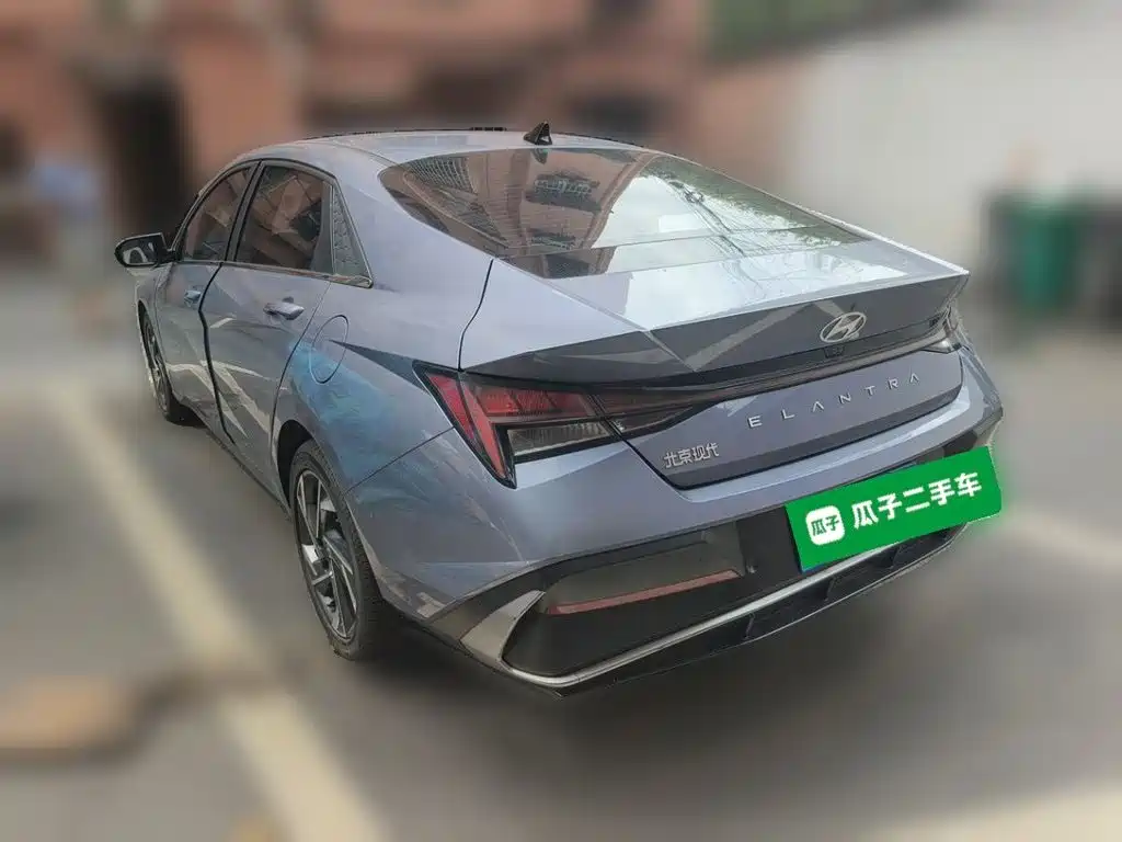 Hyundai Elantra 2023