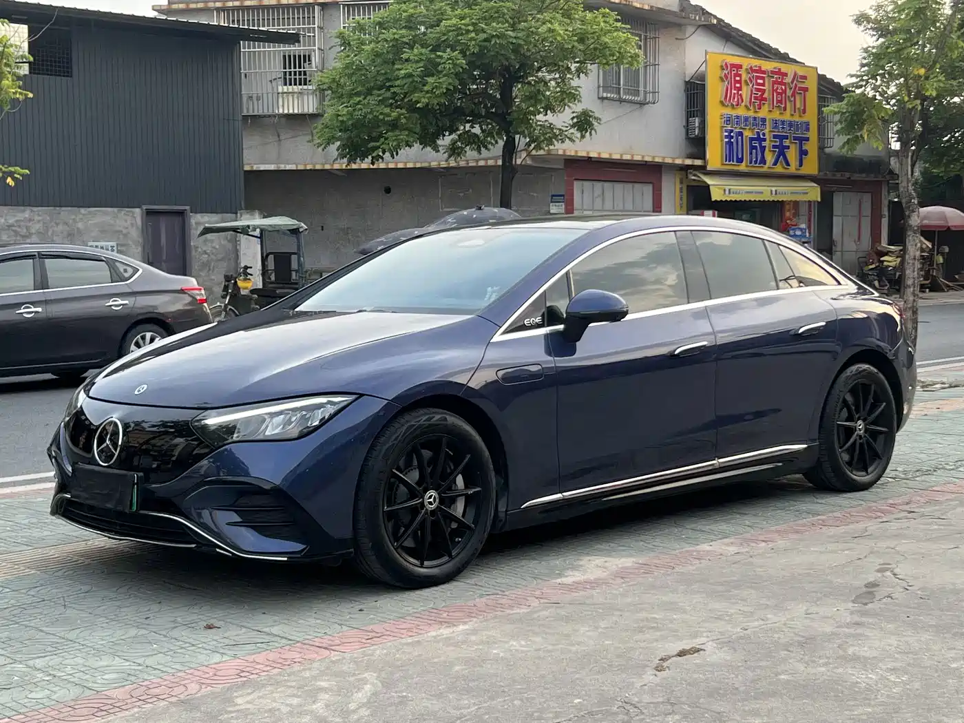 Mercedes-Benz EQE 2023