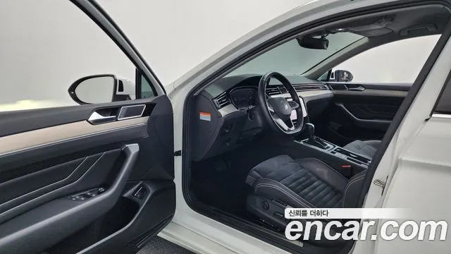 Volkswagen Passat 2021